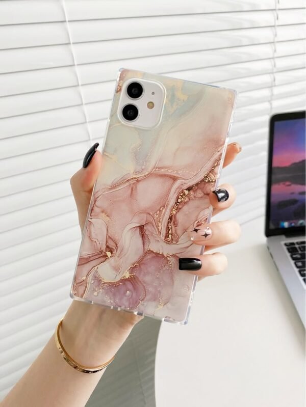 Soft case akrilik motif marmer pink untuk smartphone.